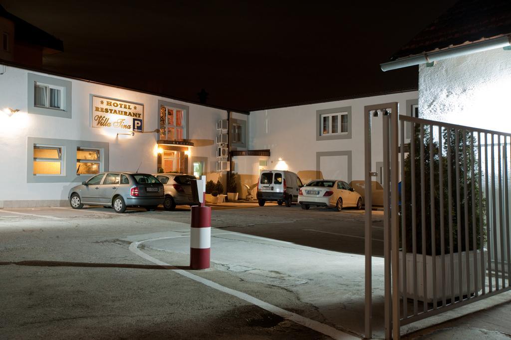 זאגרב Hotel Vila Tina מראה חיצוני תמונה