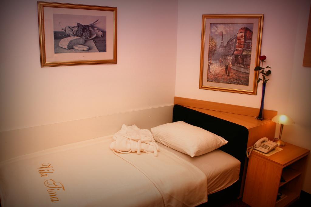 זאגרב Hotel Vila Tina מראה חיצוני תמונה