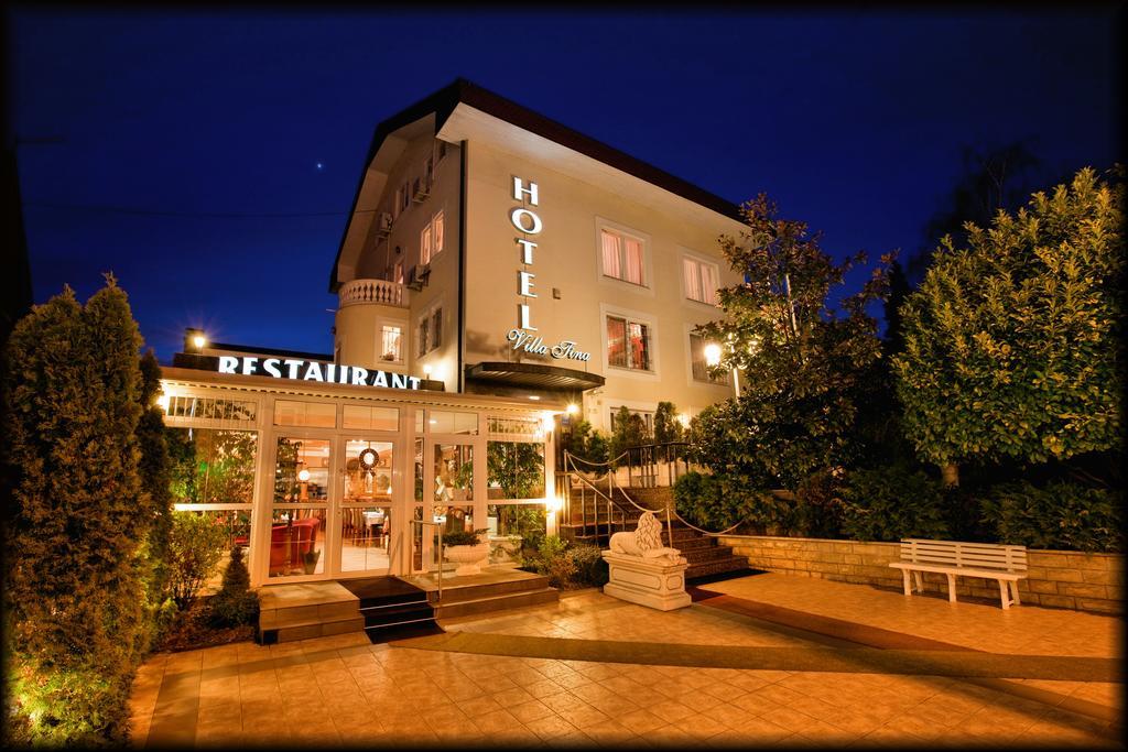 זאגרב Hotel Vila Tina מראה חיצוני תמונה