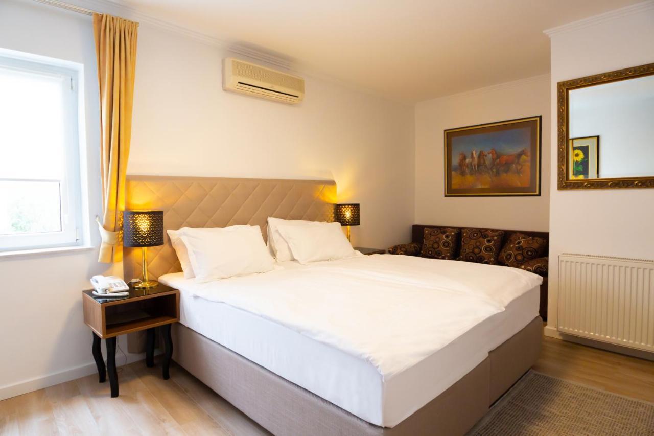 זאגרב Hotel Vila Tina מראה חיצוני תמונה