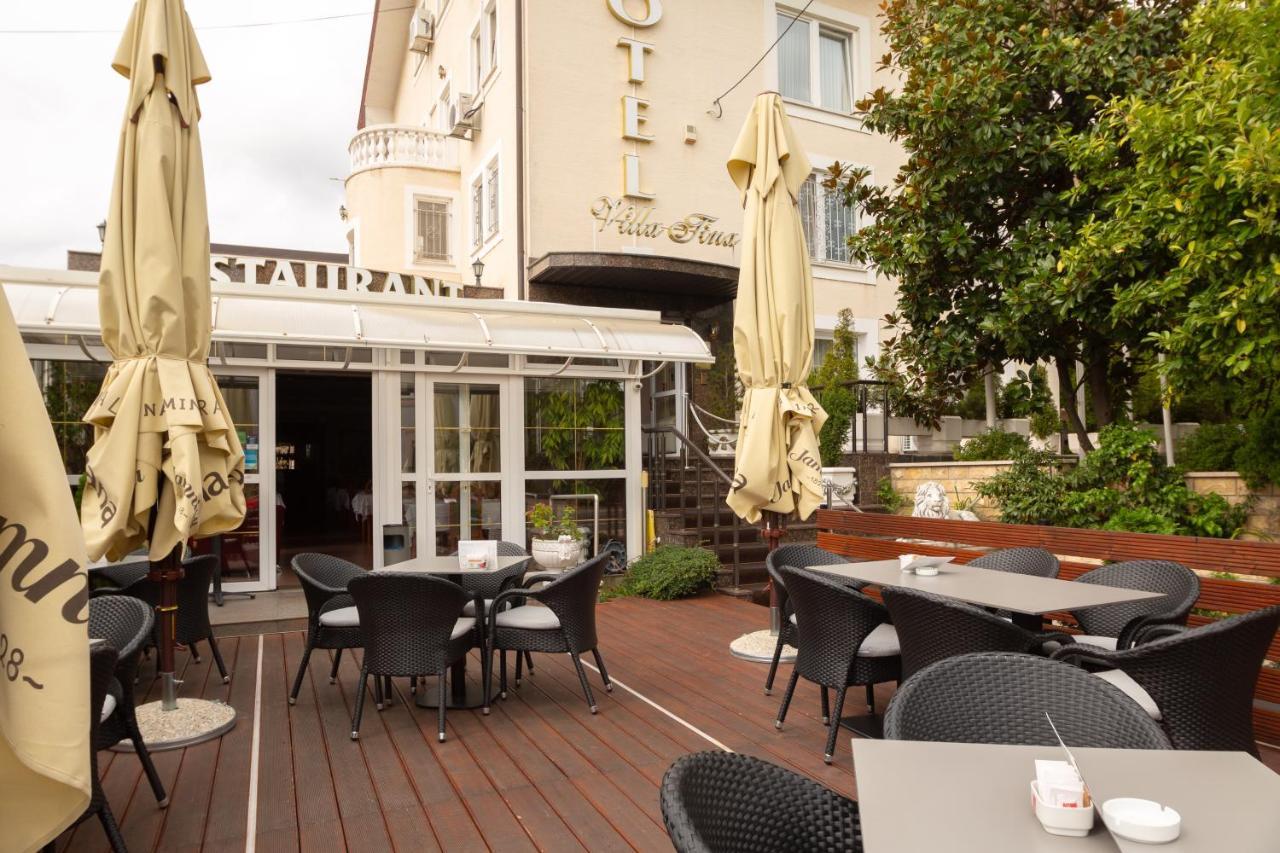 זאגרב Hotel Vila Tina מראה חיצוני תמונה